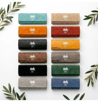 Étui à lunettes à  fermeture magnétique